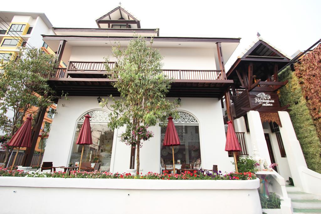 Ratchiangsaen Flora House Hotel Chiang Mai Exterior photo
